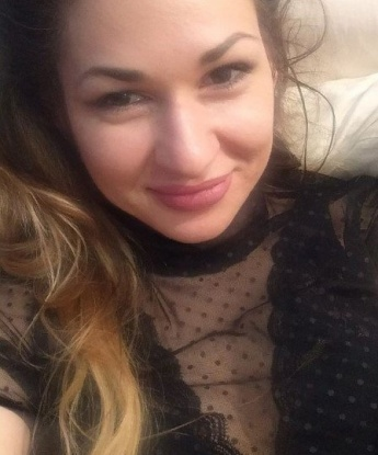 Анкета проститутки Валерия - город Ялга, 26 лет, №10749